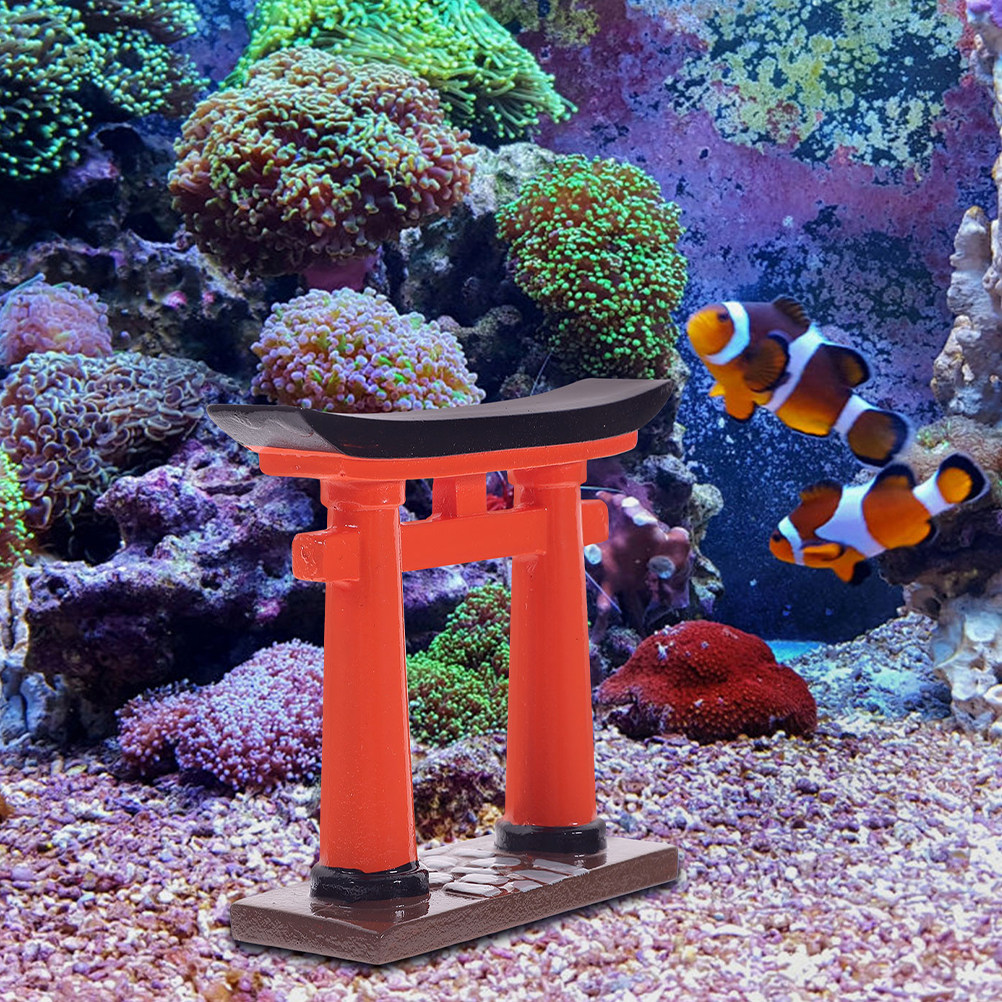 قطعتان من منحوتات بوابة توريي  - مراجعة Aquarium Mini Fish وسعره